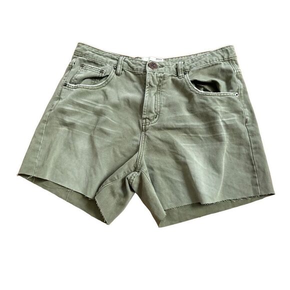 One Teaspoon Green Cut Off Shorts 4.25 inch Inseam Upcycled Jeans - Picture 2 of 4